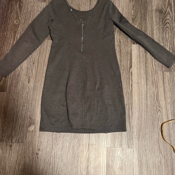 Athleta Gray Sheath Dress 3/4 Sleeve Crew Neck - Picture 6 of 10